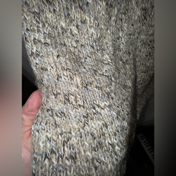 Chico’s Women's Gray Knit Sweater cowel neck off-shoulder w tassles Sz 2P VGUC - Picture 2 of 7